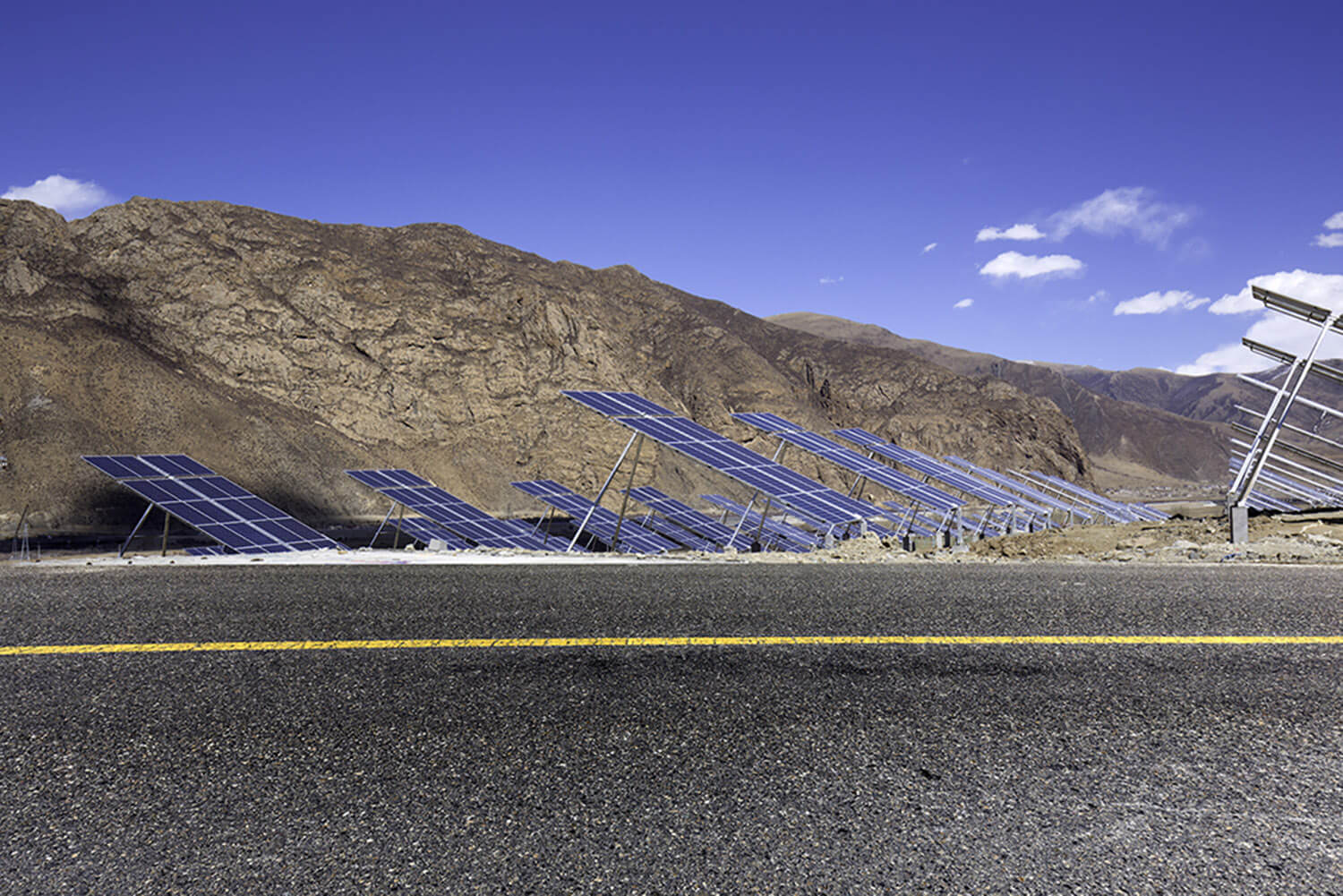 Smart Roads : Solar Power In The Future